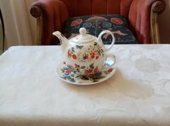 Foggy Island Bed & Breakfast *